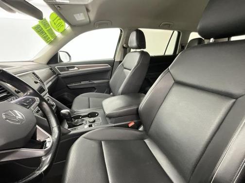 2021 Volkswagen Atlas 3.6L SE w/Technology