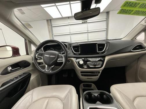 2020 Chrysler Pacifica Touring-L Plus