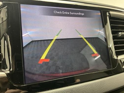 2020 Chrysler Pacifica Touring-L Plus