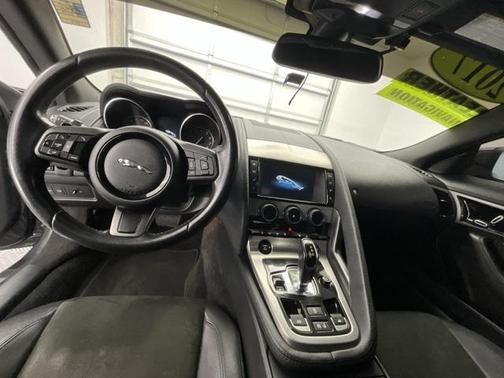 2017 Jaguar F-TYPE Premium