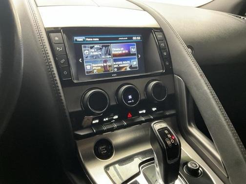 2017 Jaguar F-TYPE Premium