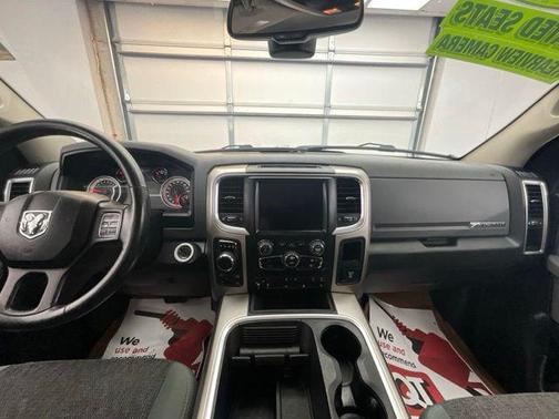 Blue Streak Pearlcoat 2019 RAM 1500 Big Horn