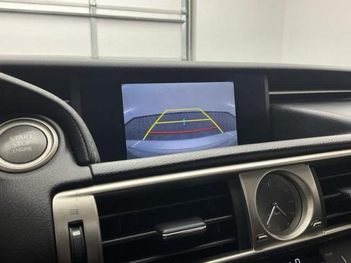 2016 Lexus IS 300 Base