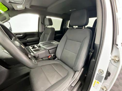 Summit White 2020 Chevrolet Silverado 2500 Custom