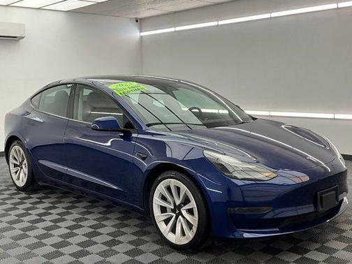 Blue 2023 Tesla Model 3 Standard Range
