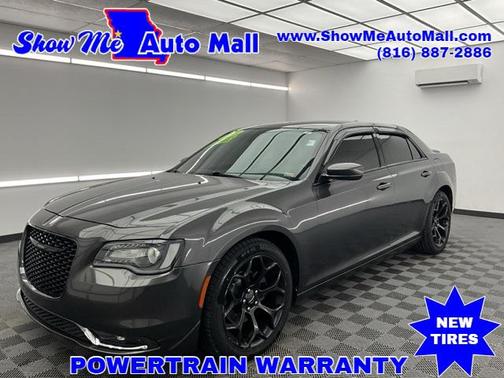 Granite Crystal Metallic Clearcoat 2019 Chrysler 300 S