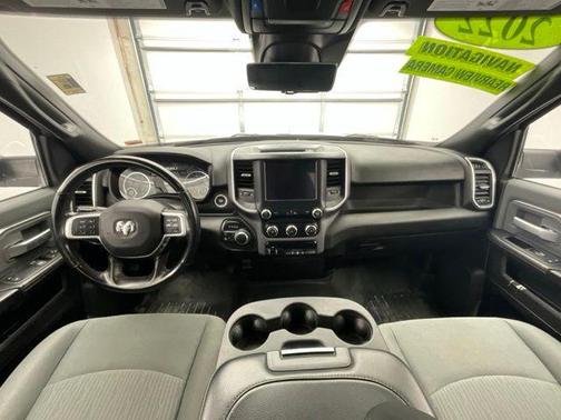 2022 RAM 2500 Big Horn Regular Cab 4x4 8' Box