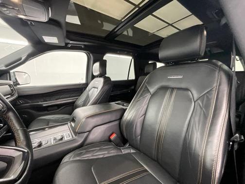 2022 Ford Expedition Platinum