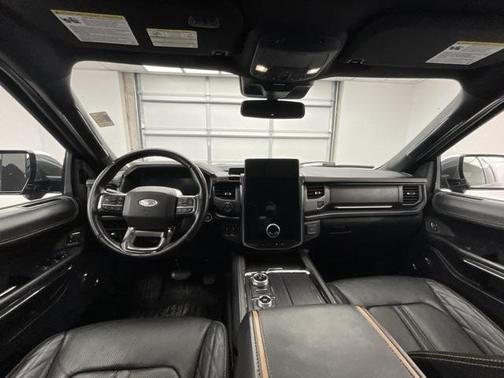 2022 Ford Expedition Platinum