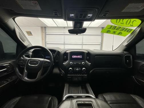 2020 GMC Sierra 2500 Denali