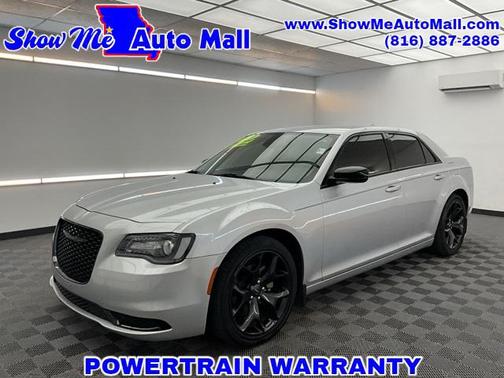 2021 Chrysler 300 Touring