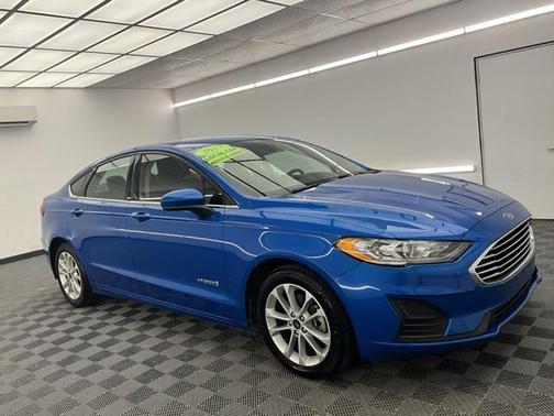 2019 Ford Fusion Hybrid SE