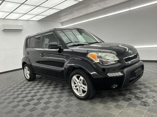 2011 Kia Soul +