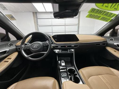 2021 Hyundai SONATA Limited