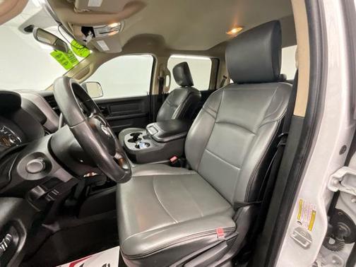 2020 RAM 3500 Tradesman Crew Cab 4x4 8' Box