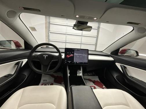2020 Tesla Model 3 Standard Range