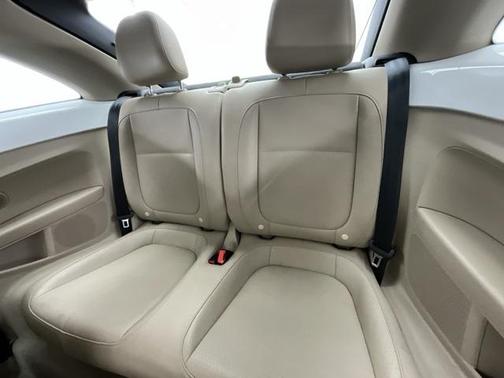 2015 Volkswagen Beetle 1.8T
