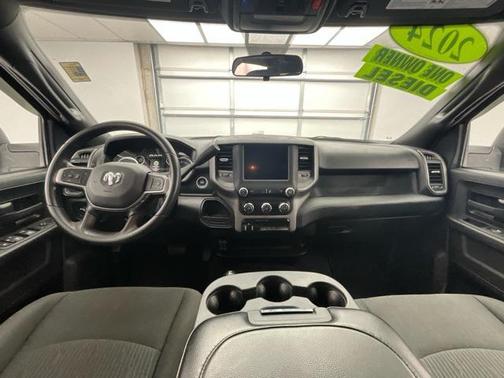 2024 RAM 3500 Tradesman Crew Cab 4x4 8' Box