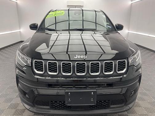 2025 Jeep Compass Sport