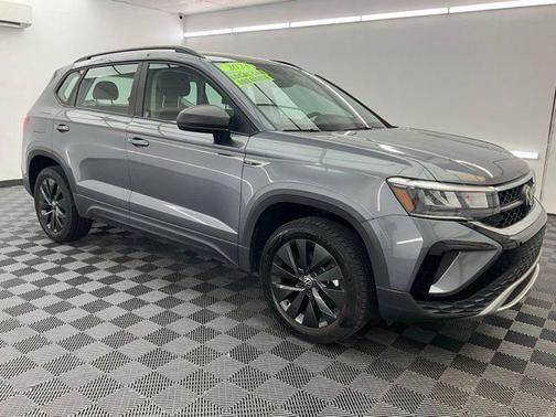 Platinum Gray Metallic 2023 Volkswagen Taos 1.5T S