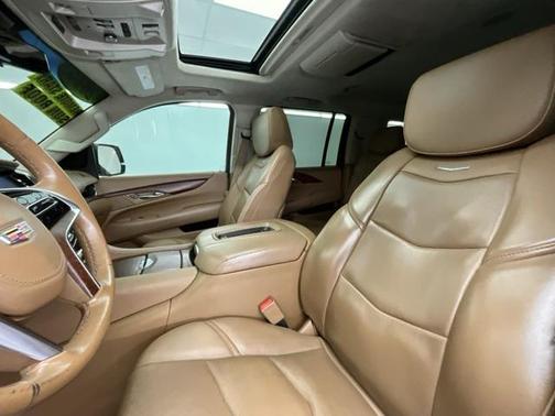 2016 Cadillac Escalade ESV Platinum