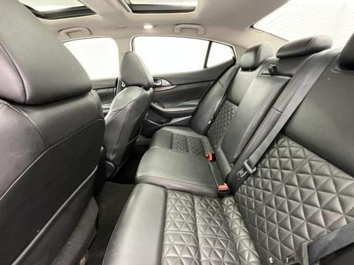 2016 Nissan Maxima 3.5 Platinum
