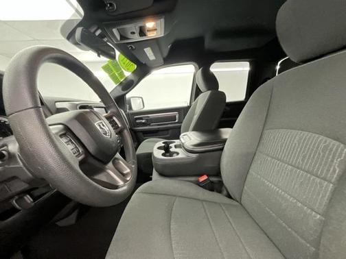 2021 RAM 1500 Classic Warlock Quad Cab 4x4 6'4' Box