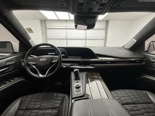 2023 Cadillac Escalade Sport Platinum