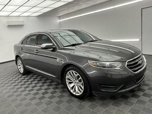2018 Ford Taurus Limited