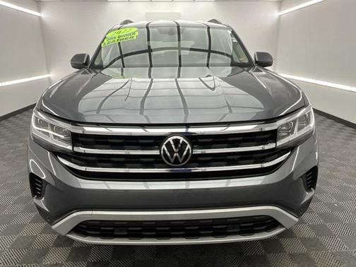 2022 Volkswagen Atlas 3.6L SE w/Technology