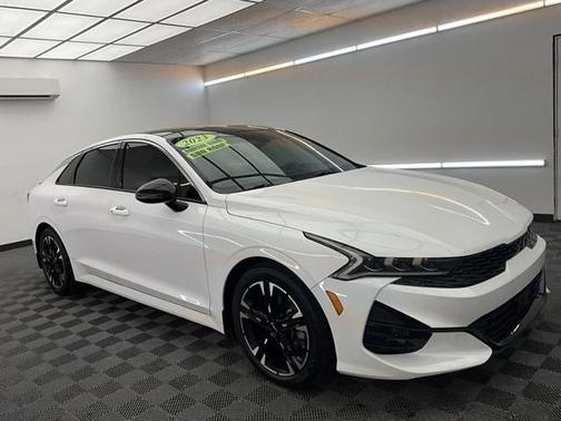 2023 Kia K5 GT-Line