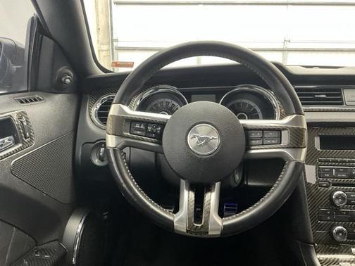 2013 Ford Mustang GT Premium