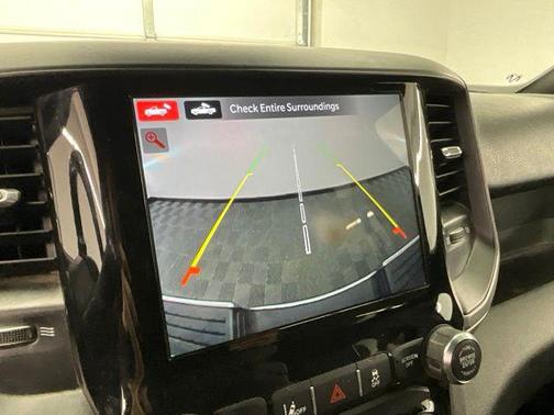 2023 RAM 3500 Tradesman Crew Cab 4x4 8' Box