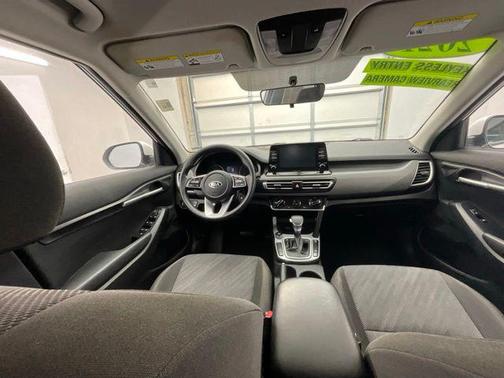Snow White Pearl 2021 Kia Seltos LX