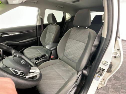 Snow White Pearl 2021 Kia Seltos LX