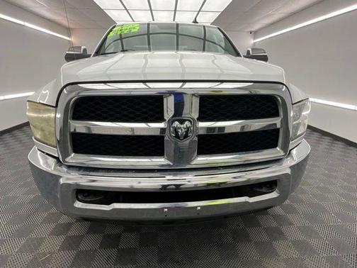 2018 RAM 2500 SLT Crew Cab 4x4 6'4' Box