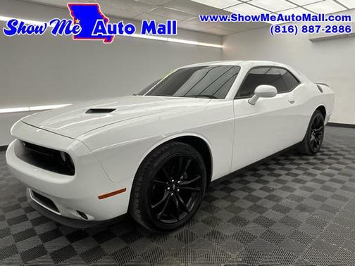 2018 Dodge Challenger SXT