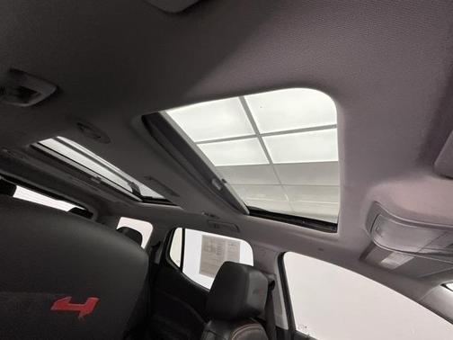 2020 GMC Acadia AWD AT4