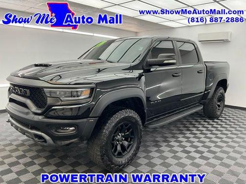 Diamond Black Crystal Pearlcoat 2021 RAM 1500 TRX