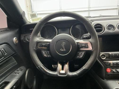 2016 Ford Shelby GT350 Base