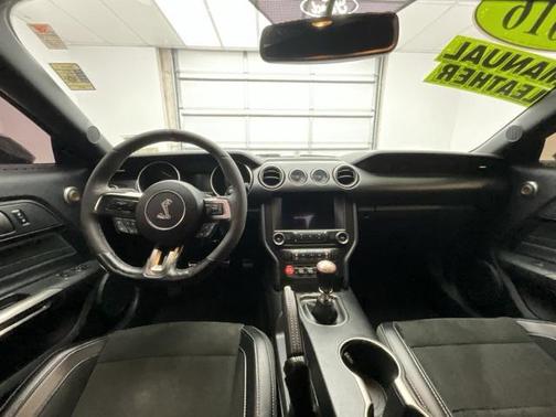 2016 Ford Shelby GT350 Base