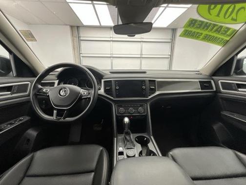 2019 Volkswagen Atlas 3.6L SE w/Technology