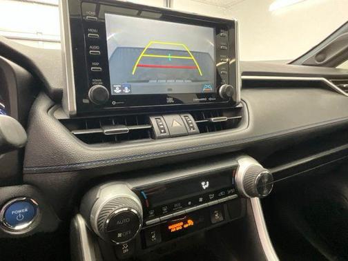 2020 Toyota RAV4 Hybrid SE