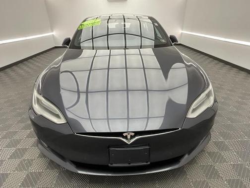 2016 Tesla Model S 90D