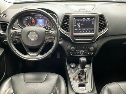 2019 Jeep Cherokee Trailhawk Elite