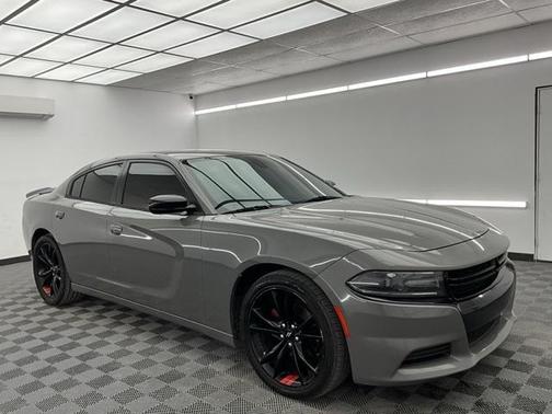 2018 Dodge Charger SXT