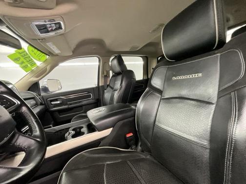 2022 RAM 2500 Laramie Crew Cab 4x4 6'4' Box