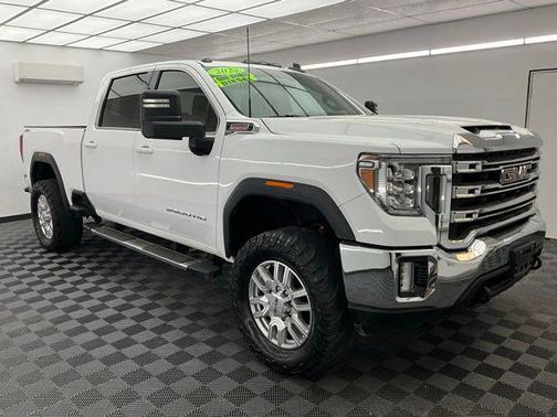 Summit White 2023 GMC Sierra 2500 SLE