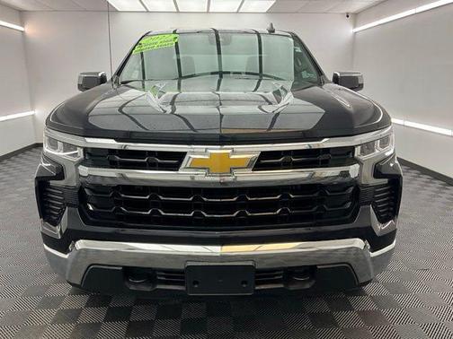 Dark Ash Metallic 2022 Chevrolet Silverado 1500 LT