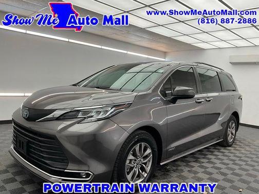 2021 Toyota Sienna XLE 7 Passenger